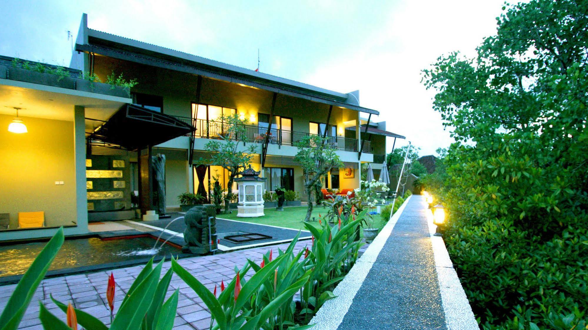 Hôtel Bali Le'Mare à Jimbaran Extérieur photo